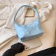thumbnail image 3 of Bolso para axilas para mujer, bolso tipo cartera de cuero PU, estampado de mariposas Y2K con cierre de cremallera para la vida diaria FLhrweasw Nuevo, 3 of 9