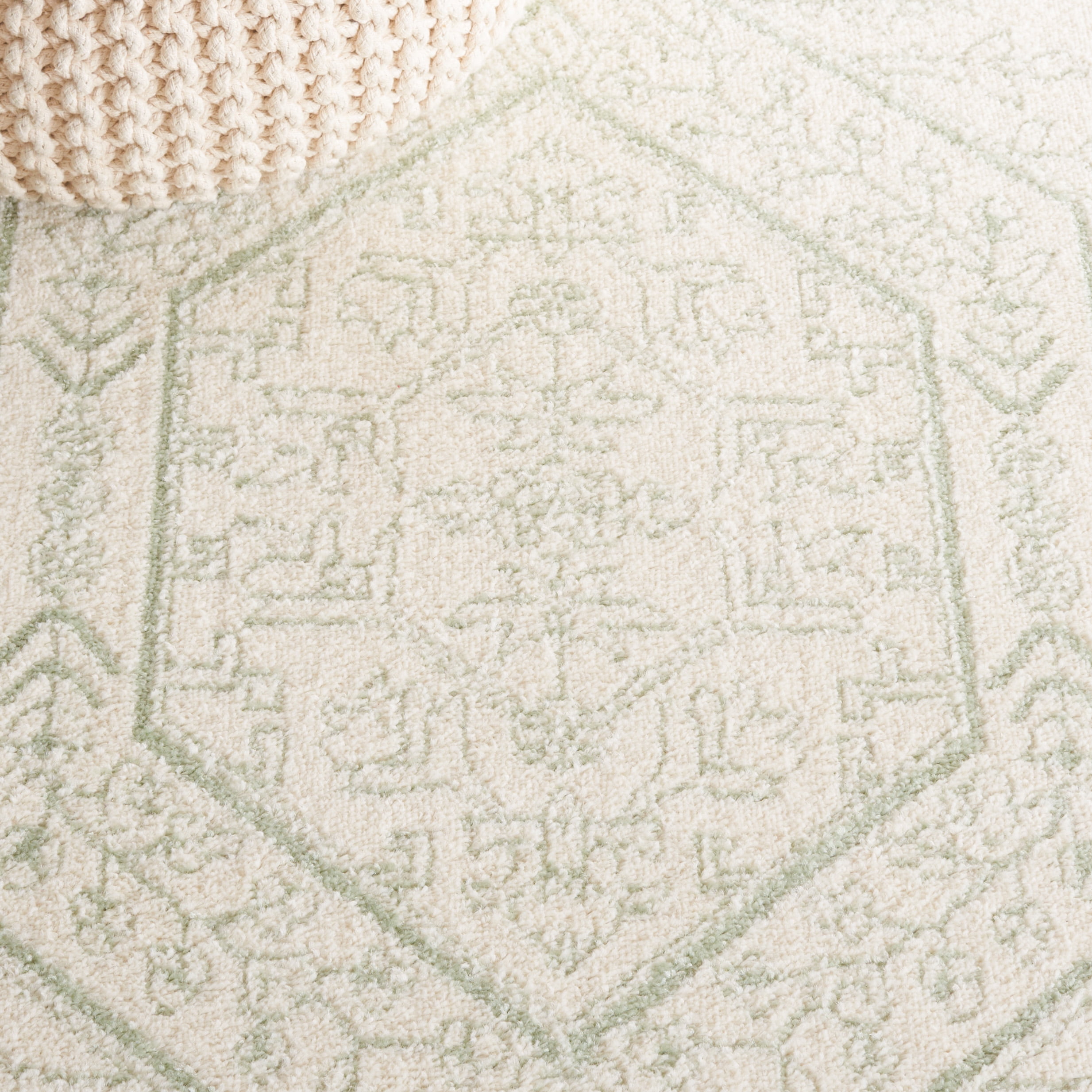 Safavieh Adirondack Xavier Oriental Runner Rug, Sage/Ivory, 2'6" x 14'