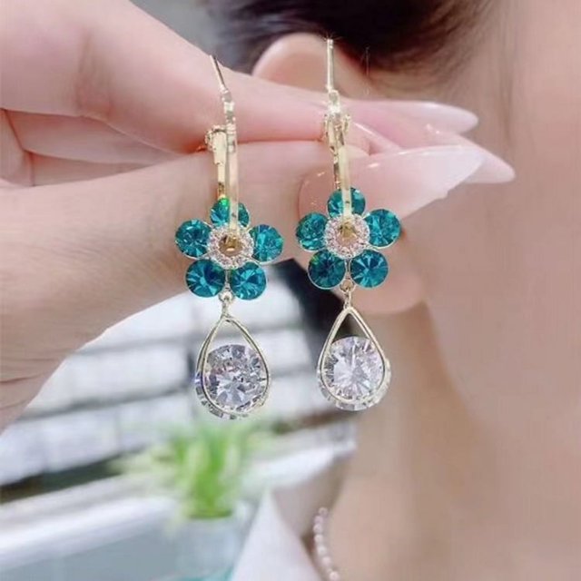 Pendientes de aro de cristal con flores a la moda, pendientes colgantes para mujer, joyería de boda, regalo 2022 JM