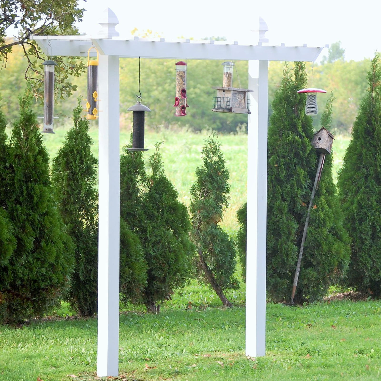 White 96 H Dura-Trel Belmont Arbor White 96 H Dura-Trel Belmont Arbor