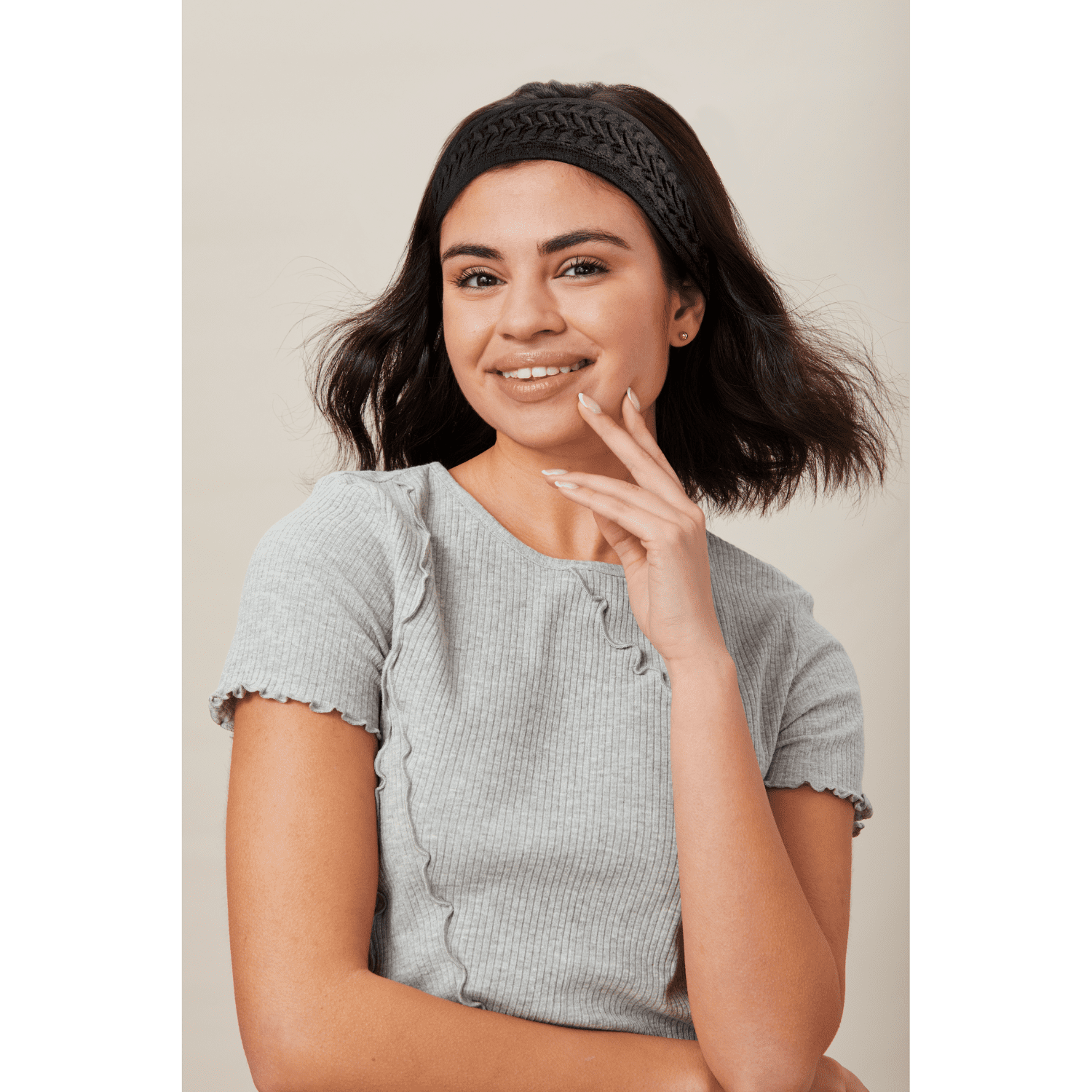 Scunci Luxe by Conair Textured Headwrap, Black, Gentle Hold Hair Accessory, 1 Count