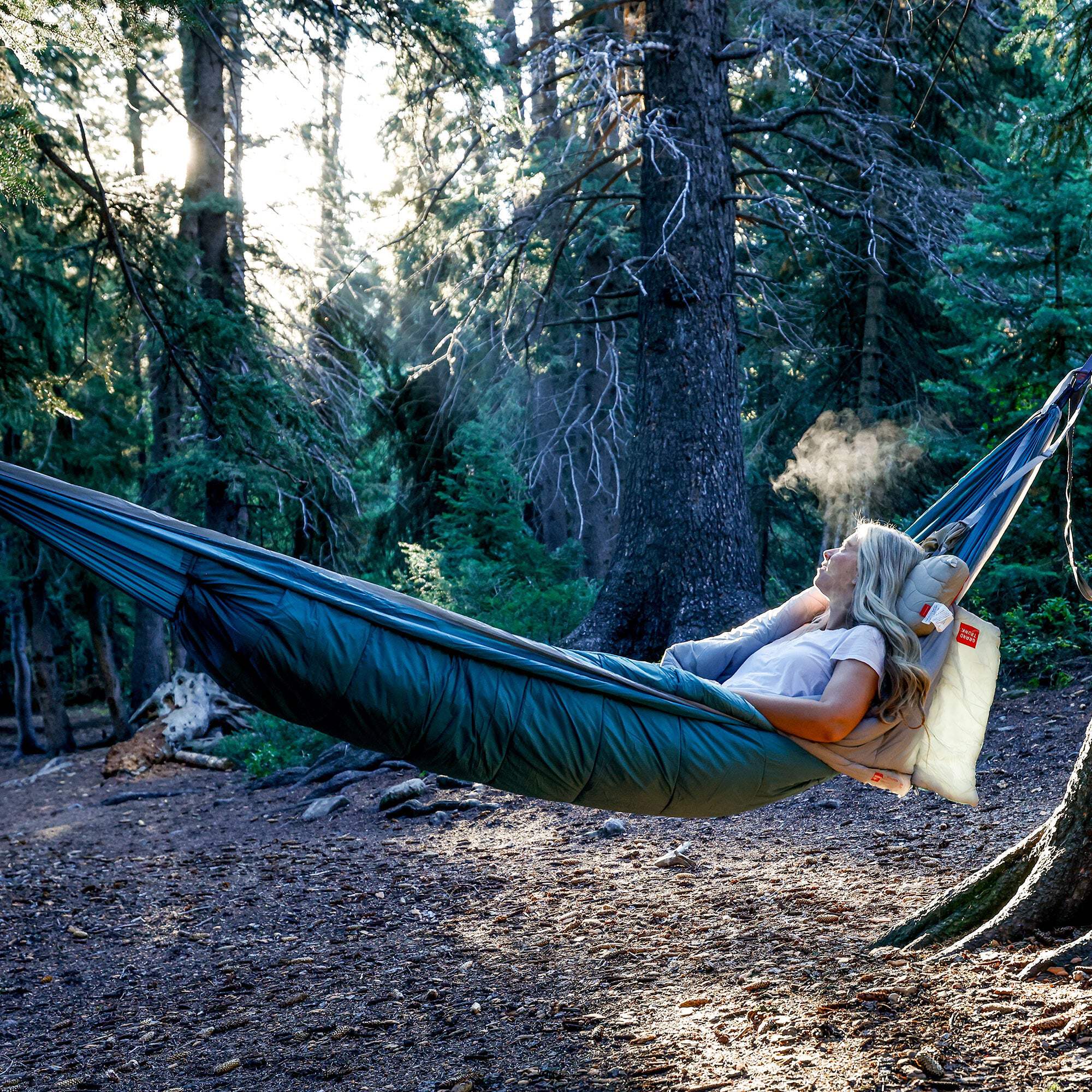 Grand Trunk Evolution 20 Synthetic Hammock – Integrated Sleeping Bag Hammock with Synthetic Insulation, 20°F Rated, Weather-Resistant Nylon for Cold-Weather Camping