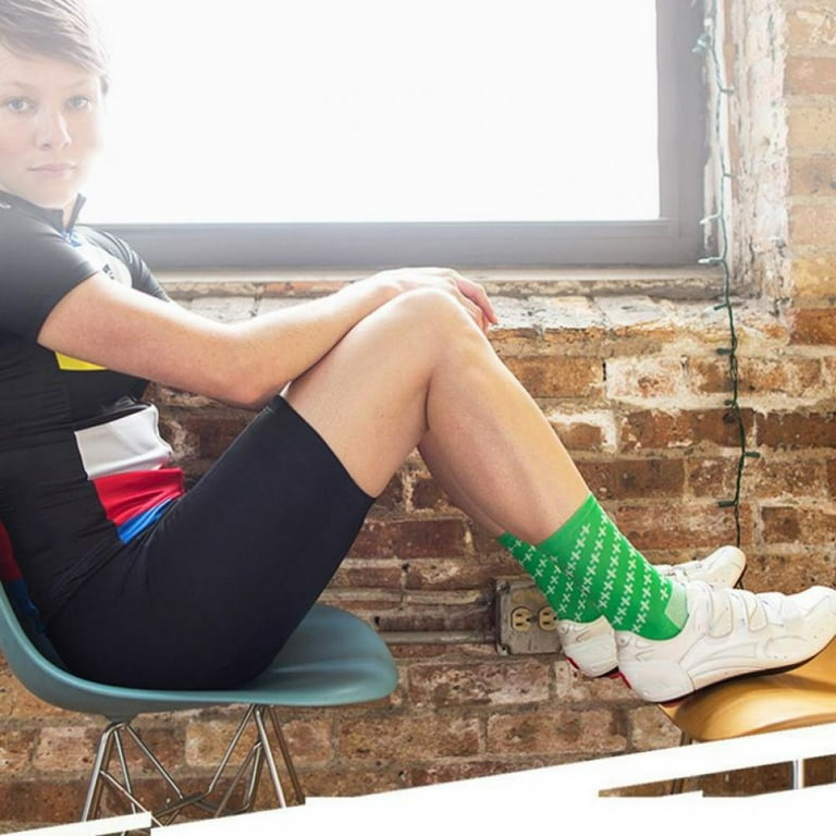 Thick athletic socks deals