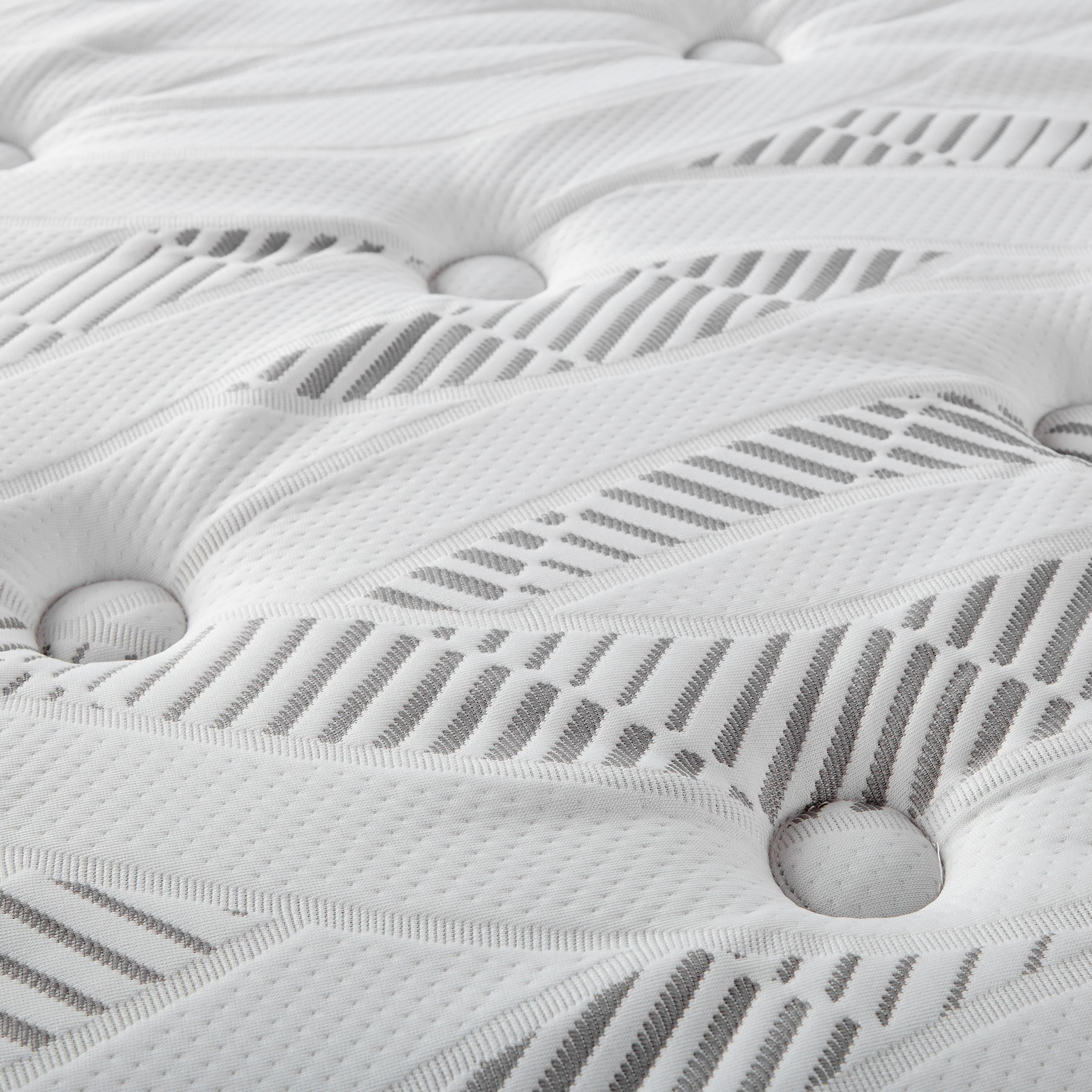 Hayes 11-inch Twin XL Pillow Top Memory Foam Hybrid Mattress