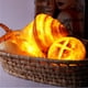 thumbnail image 1 of Lámpara de pan croissant - Luz nocturna LED con 7 colores, luz decorativa ABS para cocina, cafetería, fiesta (blanca, 3 pilas AAA), 1 of 6
