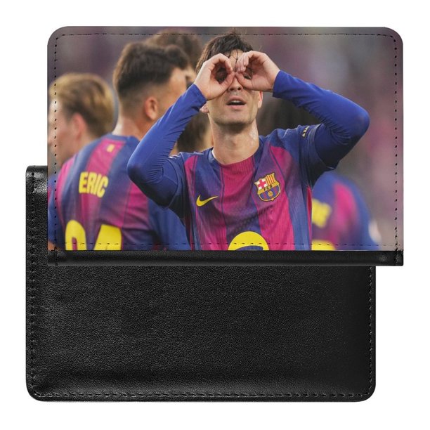 Pedri Porta Pasaporte y Cartera de Viaje Premium de Cuero PU, Funda de Pasaporte Bloqueo RFID con Ranuras para Tarjetas de Crédito, Estuche para Libro de Pasaporte para Familia 10cm × 15cm