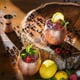 thumbnail image 4 of Juego de cuatro elegantes tazas Moscow Mule, baño de cobre puro, hechas a mano, retención de frío, construcción duradera, textura martillada, materiales aptos para alimentos, se recomienda lavar a, 4 of 8