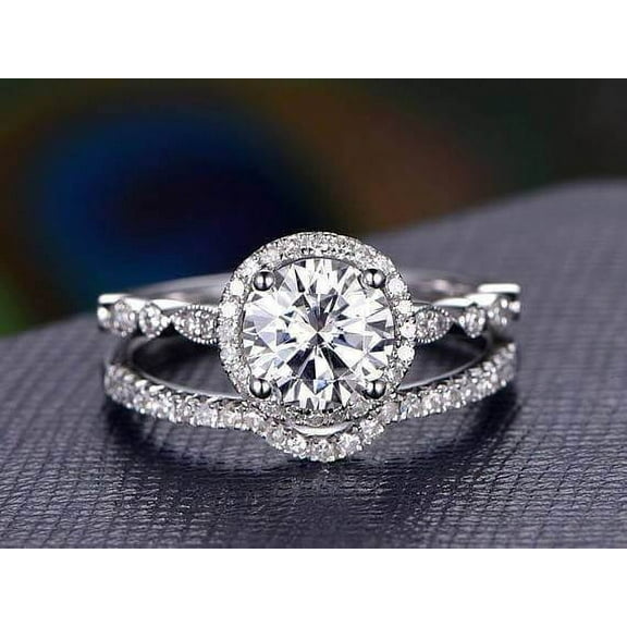 2.25 Carat Halo Moissanite Diamond Bridal Ring Set with 18k Gold Plating