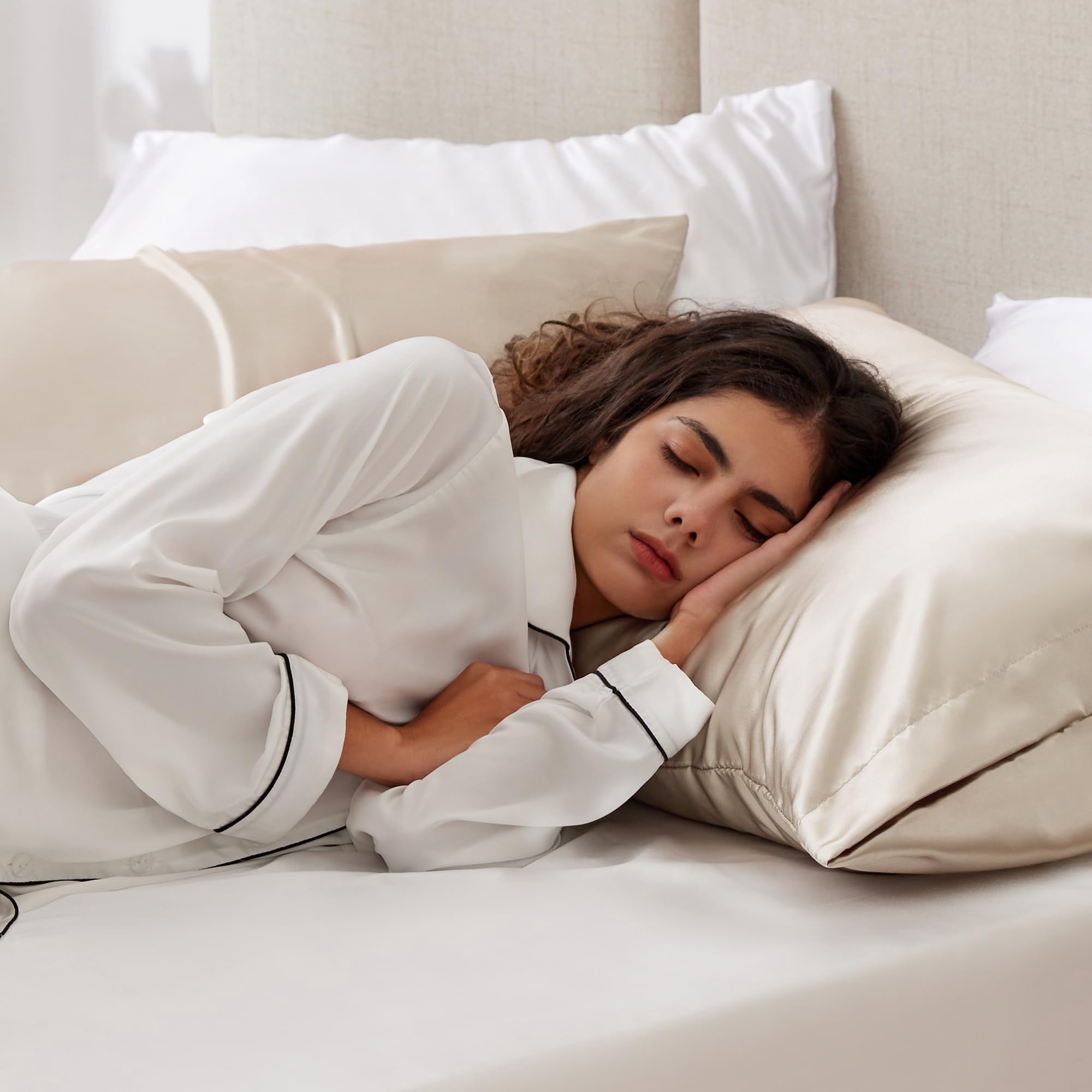 LOUDKS Satin Pillowcase Set of 2 Queen Size 20x30, Cooling Pillow Covers for Hair and Skin, Silky Smooth with Envelope Closure, Similar to Silk, White