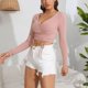 thumbnail image 2 of Camiseta ajustada de manga larga con cuello en V y detalle de cordón: top rosa ajustado para uso diario y fiestas, talla L, 2 of 7
