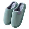 thumbnail image 1 of Use pantuflas de mujer ligeras, suaves y cómodas., 1 of 5