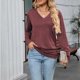 thumbnail image 2 of Tops para mujer,Blusa informal de manga larga con cuello en V para mujer, de imitación de tela, cómoda para uso diario, ideal para el hogar y el trabajo, sopatenor, 2 of 9