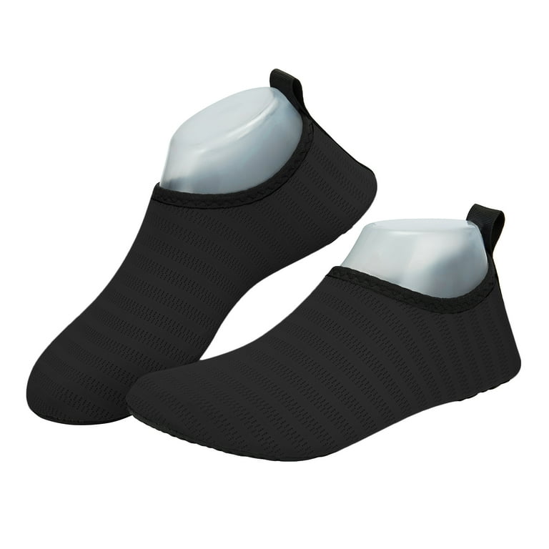 Aqua socks hotsell walmart