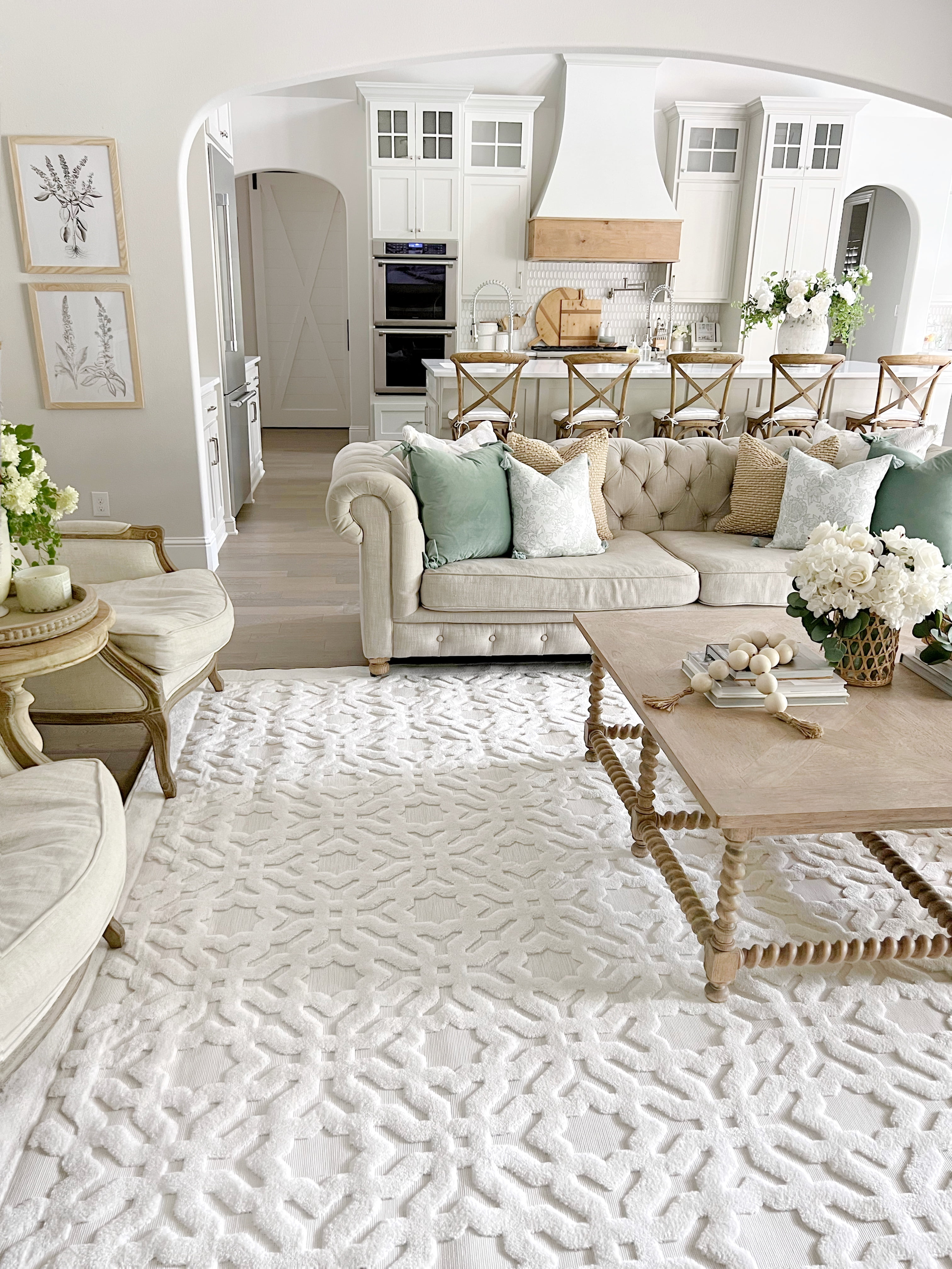 My Texas House Claire 7'9" X 10'10" Natural Geometric Area Rug