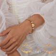 thumbnail image 1 of Pulsera Corazón de Amor | Acero inoxidable y s925 | Accesorio de joyería de moda esmerilado para mujer | Diseño elegante y sencillo | Oro, Plata, Oro Rosa, Opciones | 1 pieza | Regalo para ella, 1 of 7