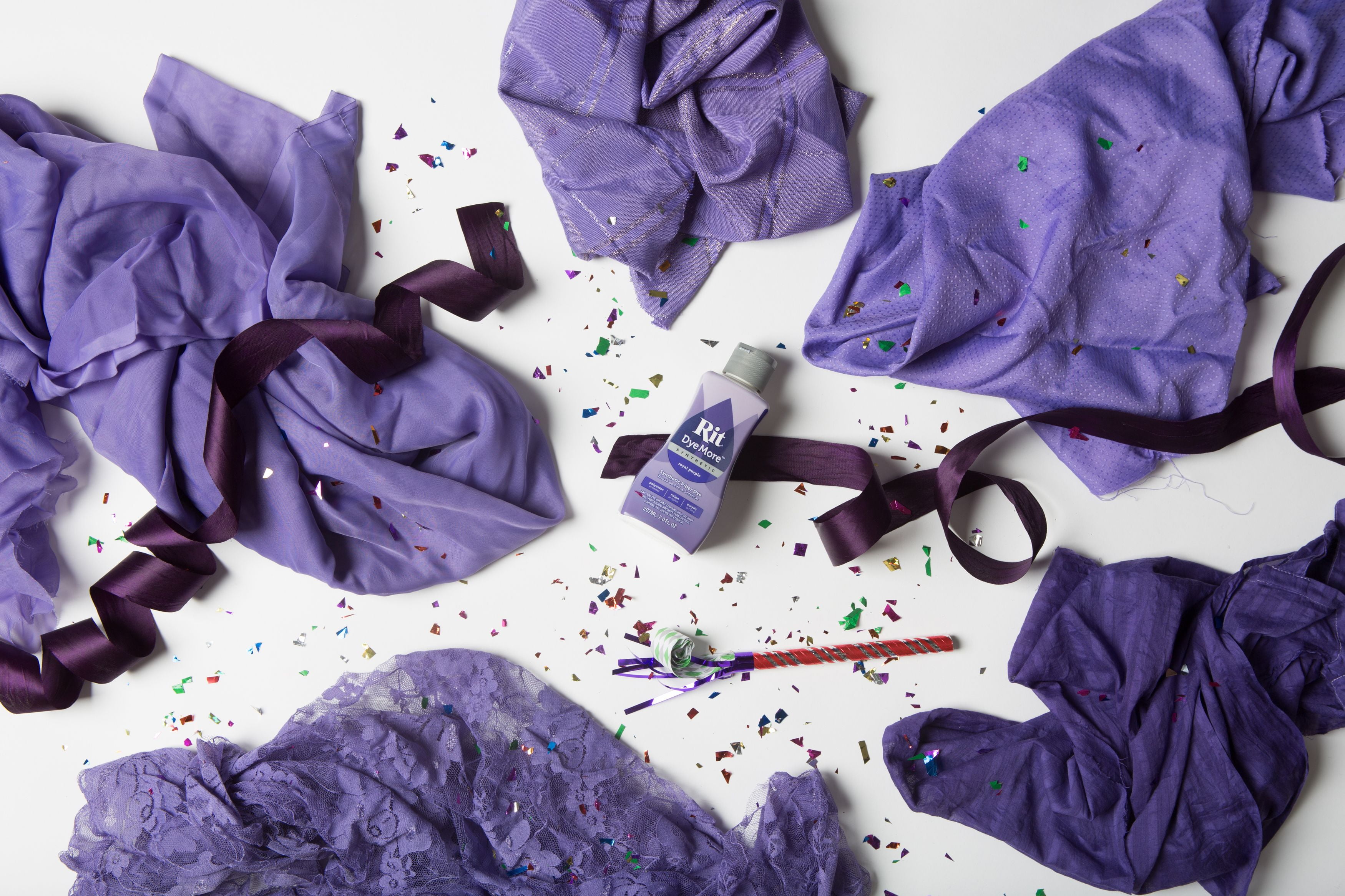 Synthetic Rit Dye More Liquid Fabric Dye – Wide Selection of Colors – 7  Ounces - Royal Purple