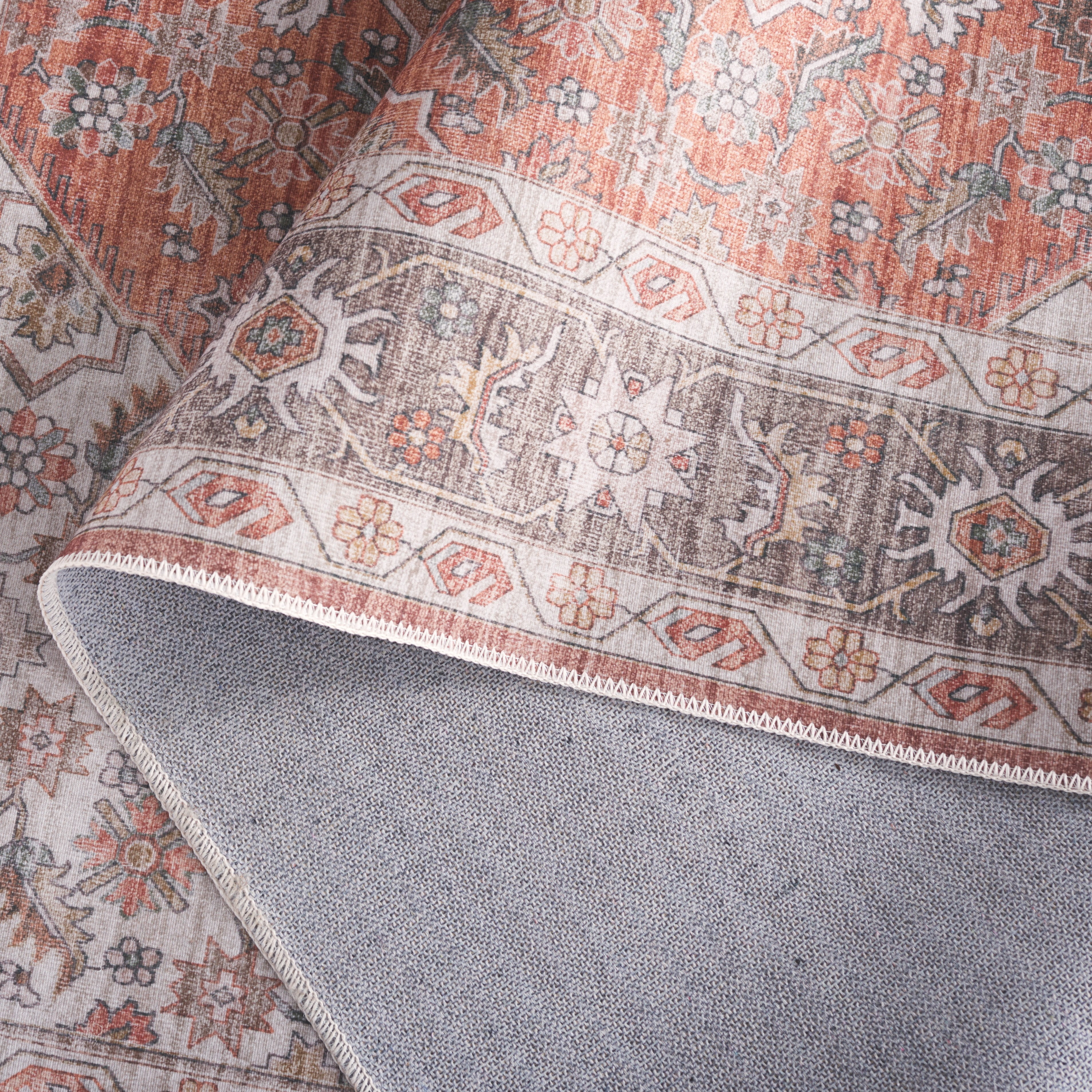 Safavieh Arizona 8'-0" x 10'-0" Polyester Power Loomed Rug in Rust / Olive