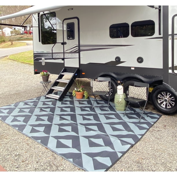 RV Mat Patio Rug Geometric Triangle Design 9x16