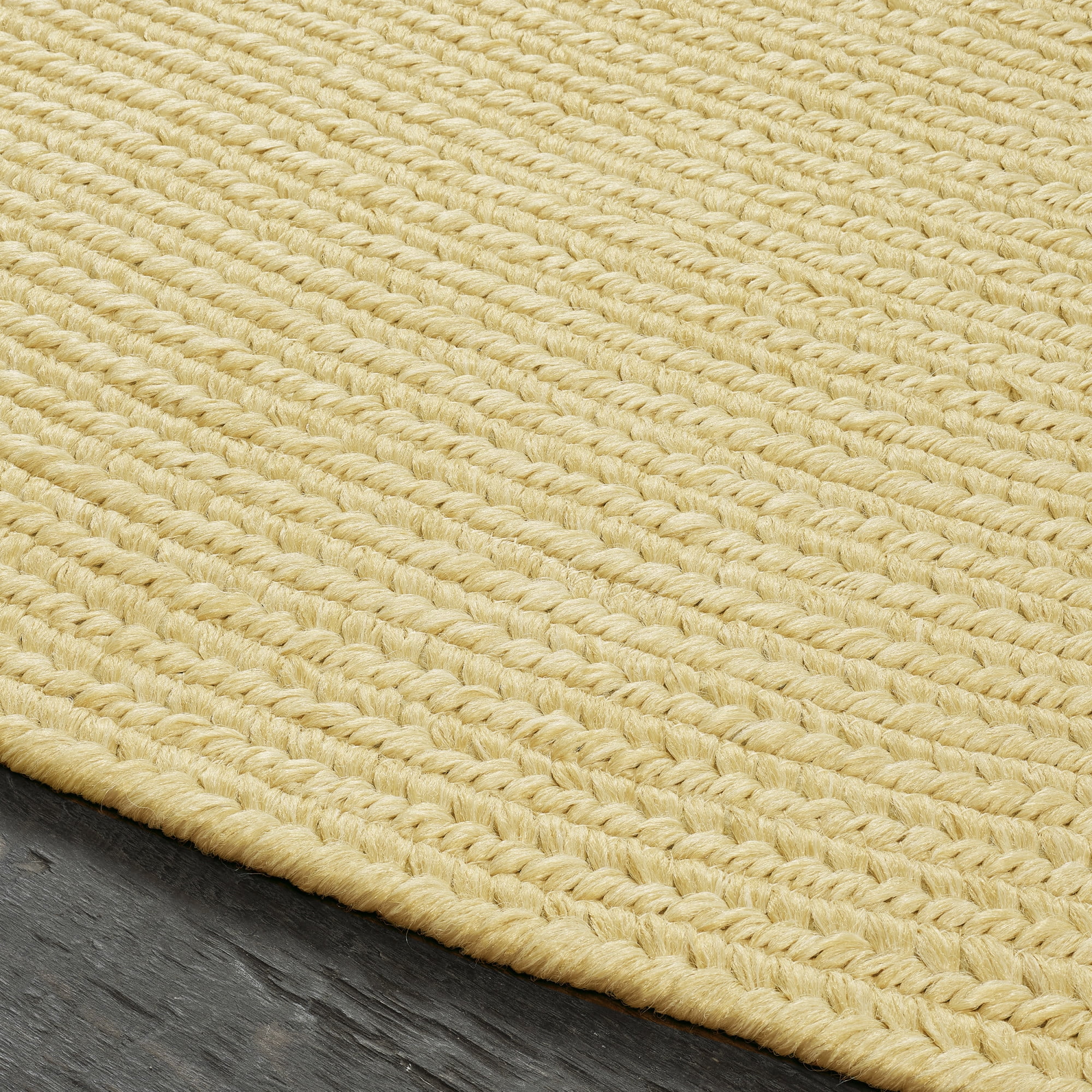 Superior Braided Indoor/ Outdoor Area Rug, 2' x 8' Oval, Cream