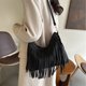thumbnail image 4 of Bolso Bandolera Con Borlas Para Mujer, Bolso Informal Para El Día a Día, Detalle De Flecos a La Moda, Ligero Y Versátil Para Llevar a Diario, Ideal Para Salidas., 4 of 7