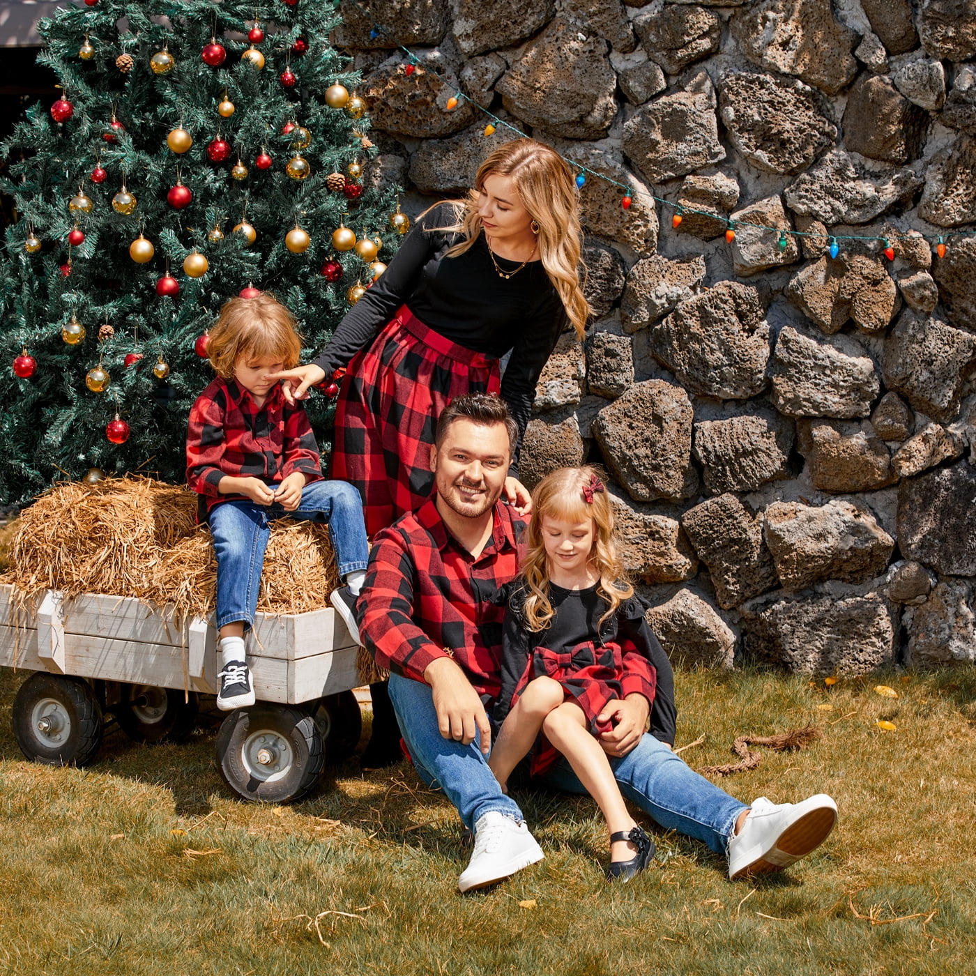 Family Matching Plaid Lapel Long-sleeve Splicing Mesh Dresses and Shirts Sets