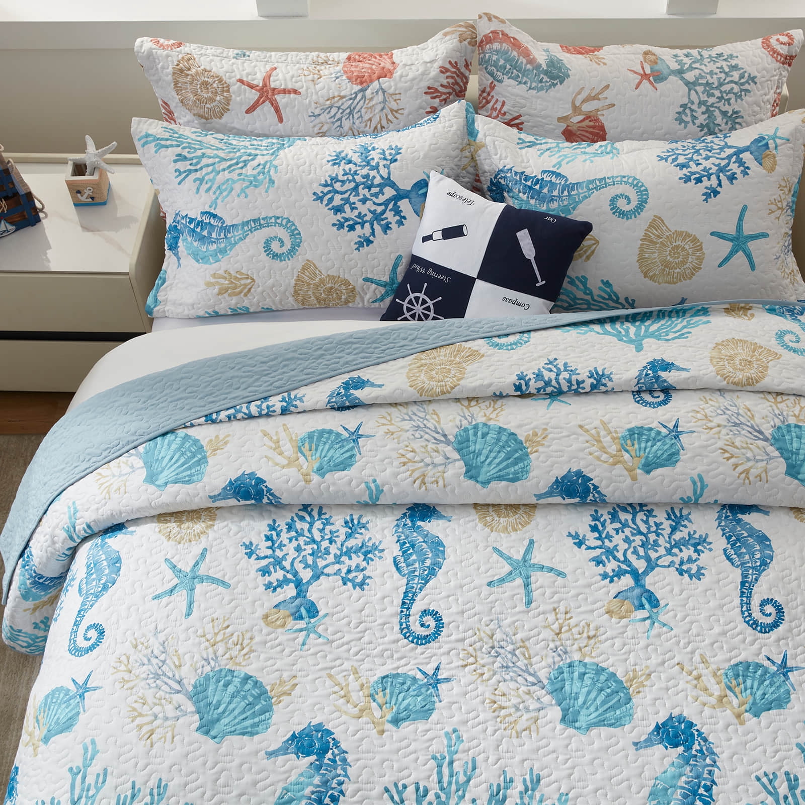 Coastal Quilt Set King Size - Lightweight Microfiber Reversible Bedspread, 98''x106'', Sky Blue, Includes 2 Shams
