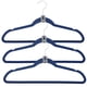 thumbnail image 4 of Ganchos Mlici Velvet para colgar ropa, 60 unidades, color gris, 4 of 7