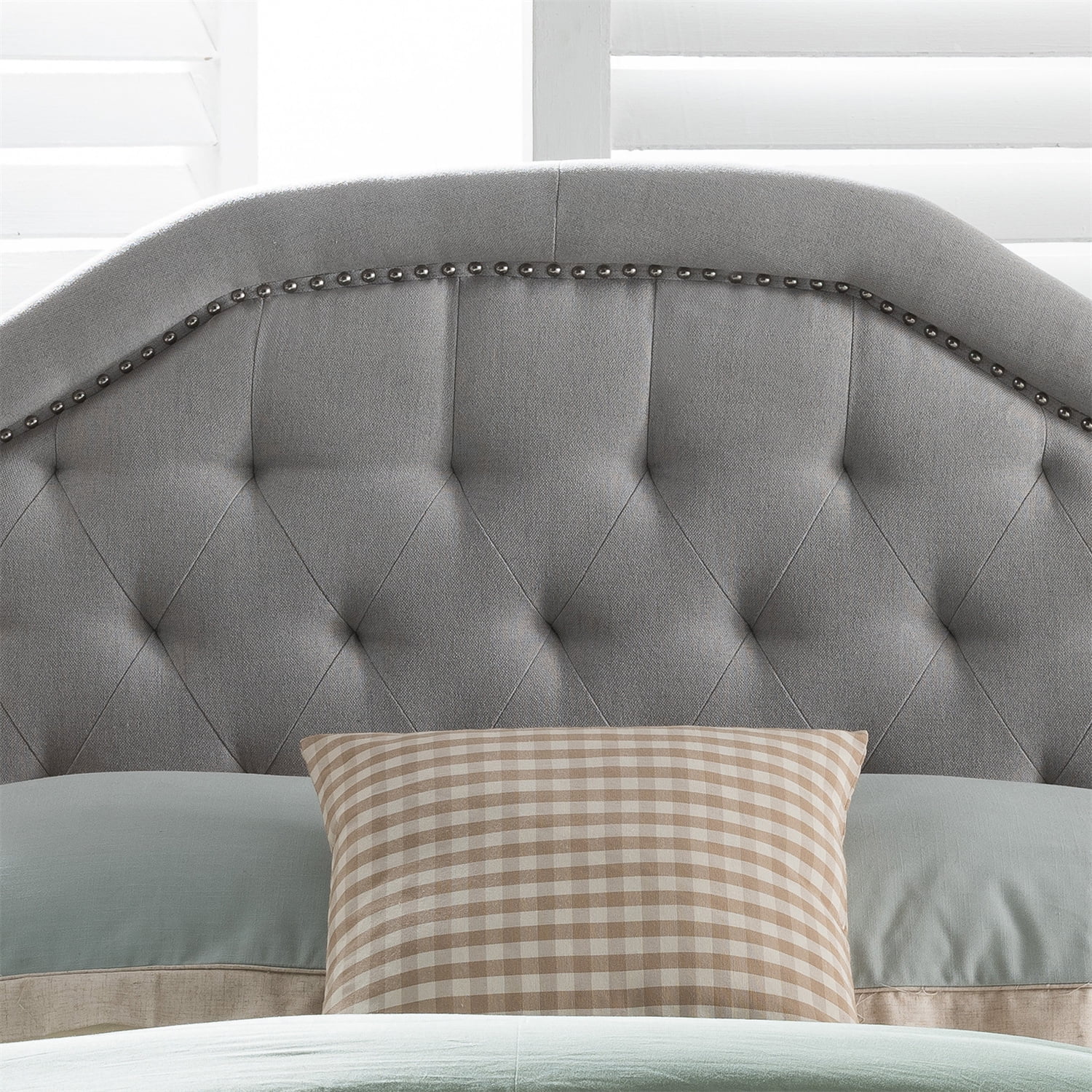 Kepooman Tufted Upholstered Queen / Full Size Headboard in Gray Fabric Kepooman Tufted Upholstered Queen / Full Size Headboard in Gray Fabric