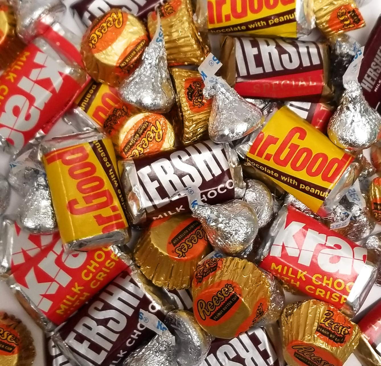 Twizzlers Twists Strawberry Flavored Chewy Licorice Candy Snacks Size