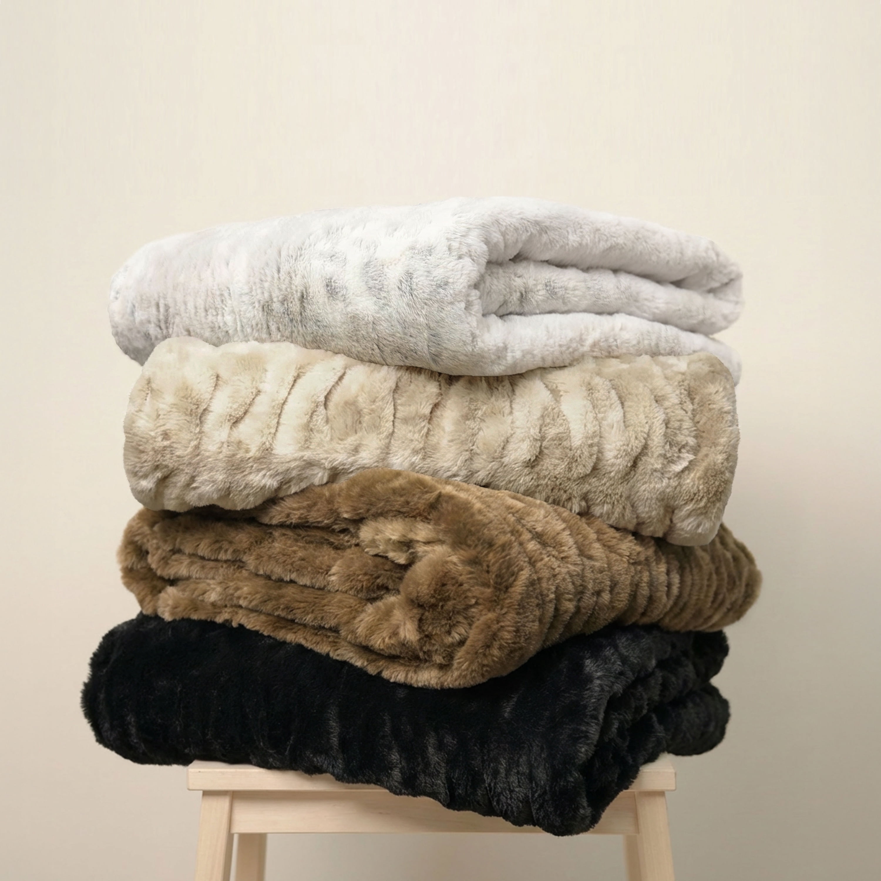 Regal Living Soft Plush Faux Fur Fuzzy Throw, Snow Taupe, 50" x 60"