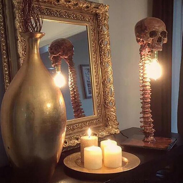 Creative Skull Lamp Table Lamp Home Horror Bedroom Decoration-In stock