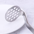 thumbnail image 4 of Éplucheur de Pommes de Terre en Maille en Acier Inoxydable Outil de Cuisine Professionnel, 4 of 8