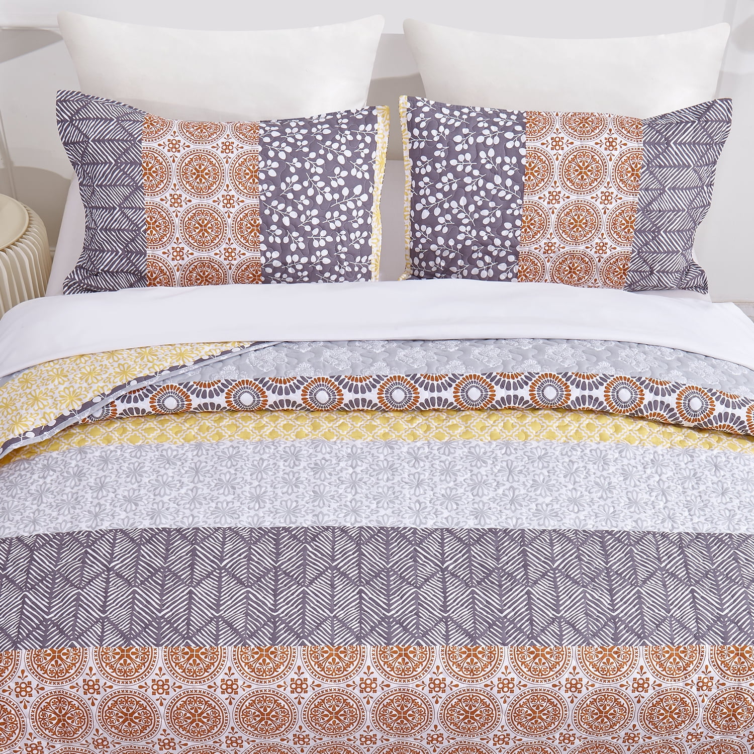 Johnpey Boho 3-Piece Yellow Botanical Quilt Bedding Sets, King