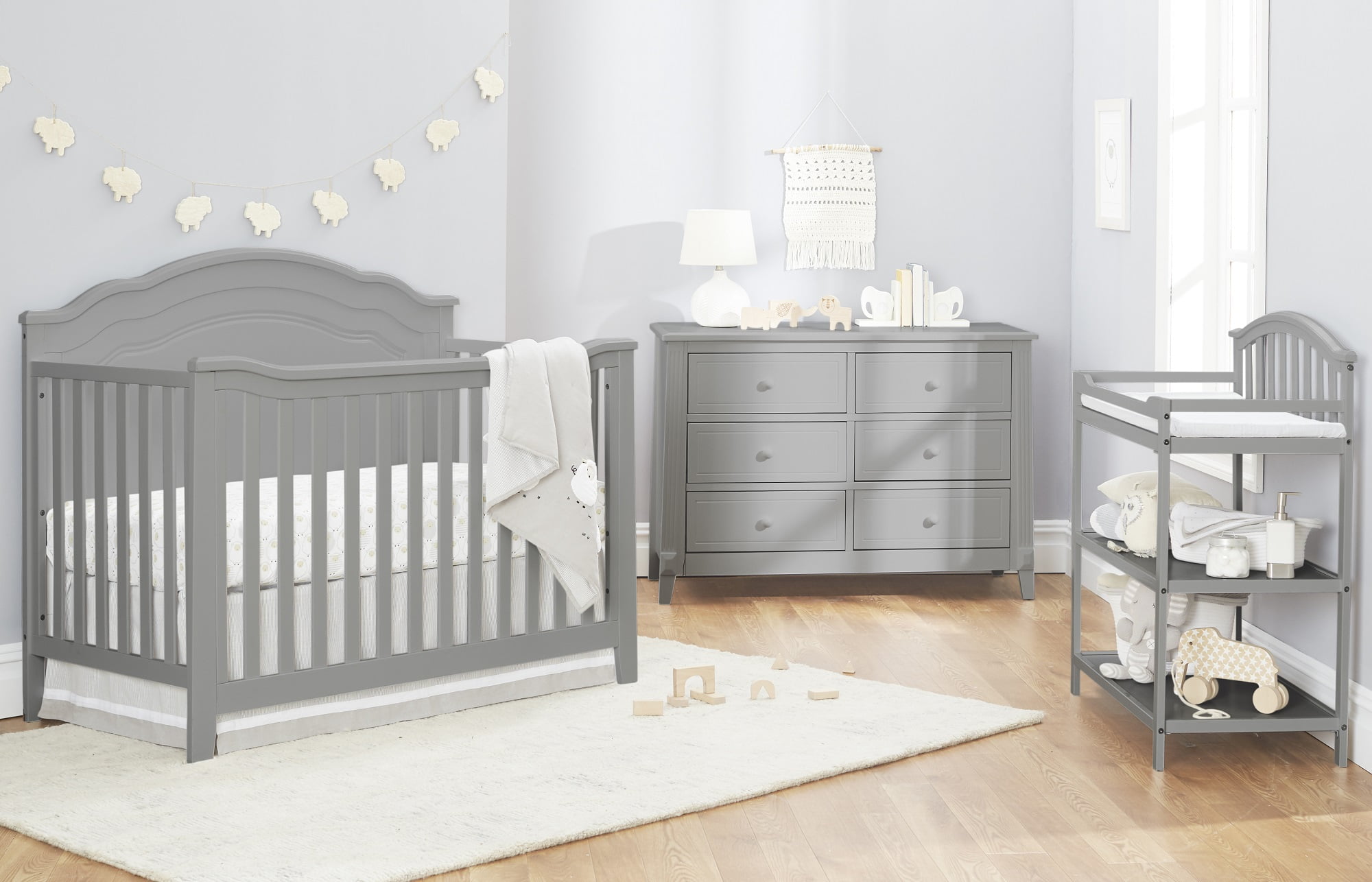 sorelle berkley round top panel crib