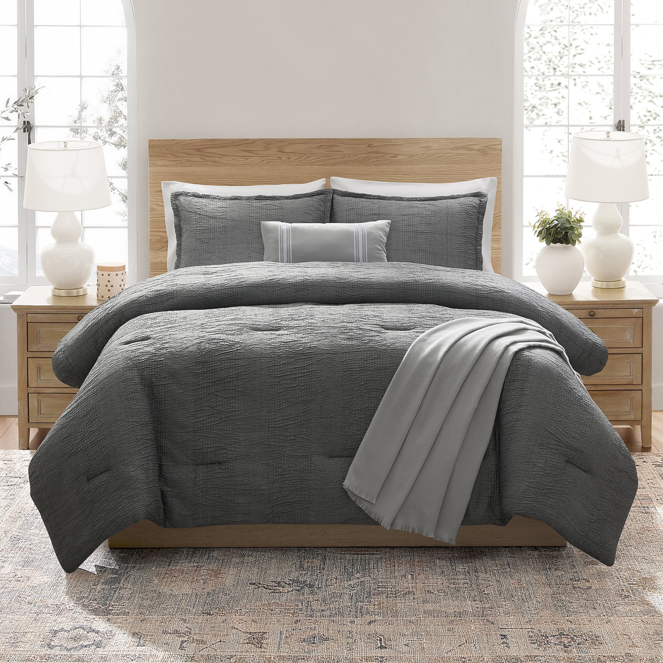 Mainstays Tonal 5-Piece Black Stripe Matelasse Comforter Set, King