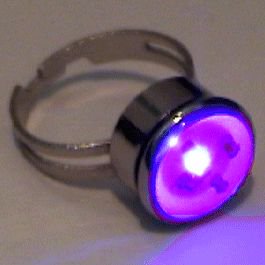 Prendedores de solapa de luz de cuerpo intermitente de anillo morado Blinkee 955000