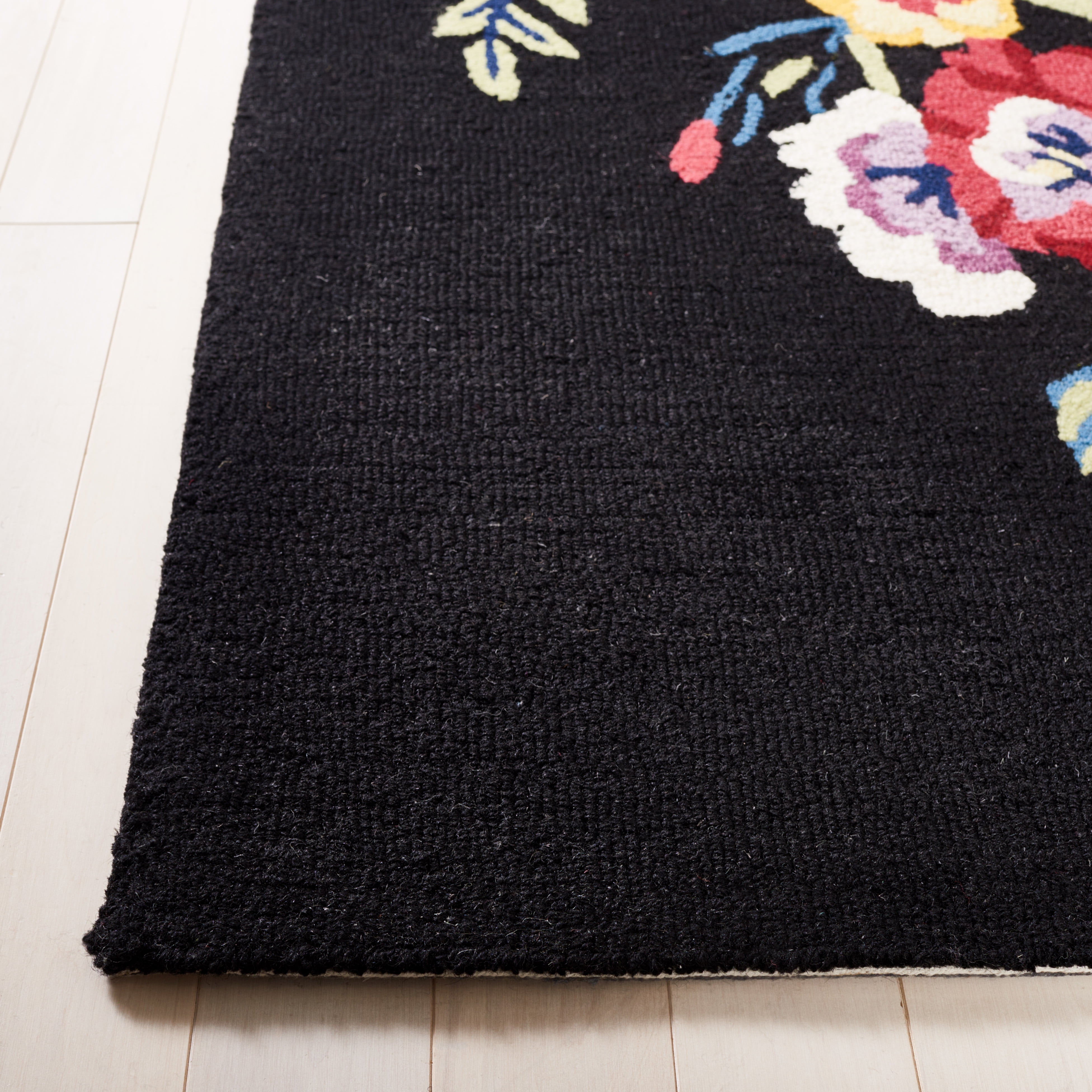 Safavieh Chelsea Ainsley Floral Area Rug, Black/Rose, 8' x 10'