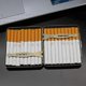 thumbnail image 4 of Cigarrera de metal, cigarrera de metal para 20 cigarrillos, estilo antiguo, 4 of 5
