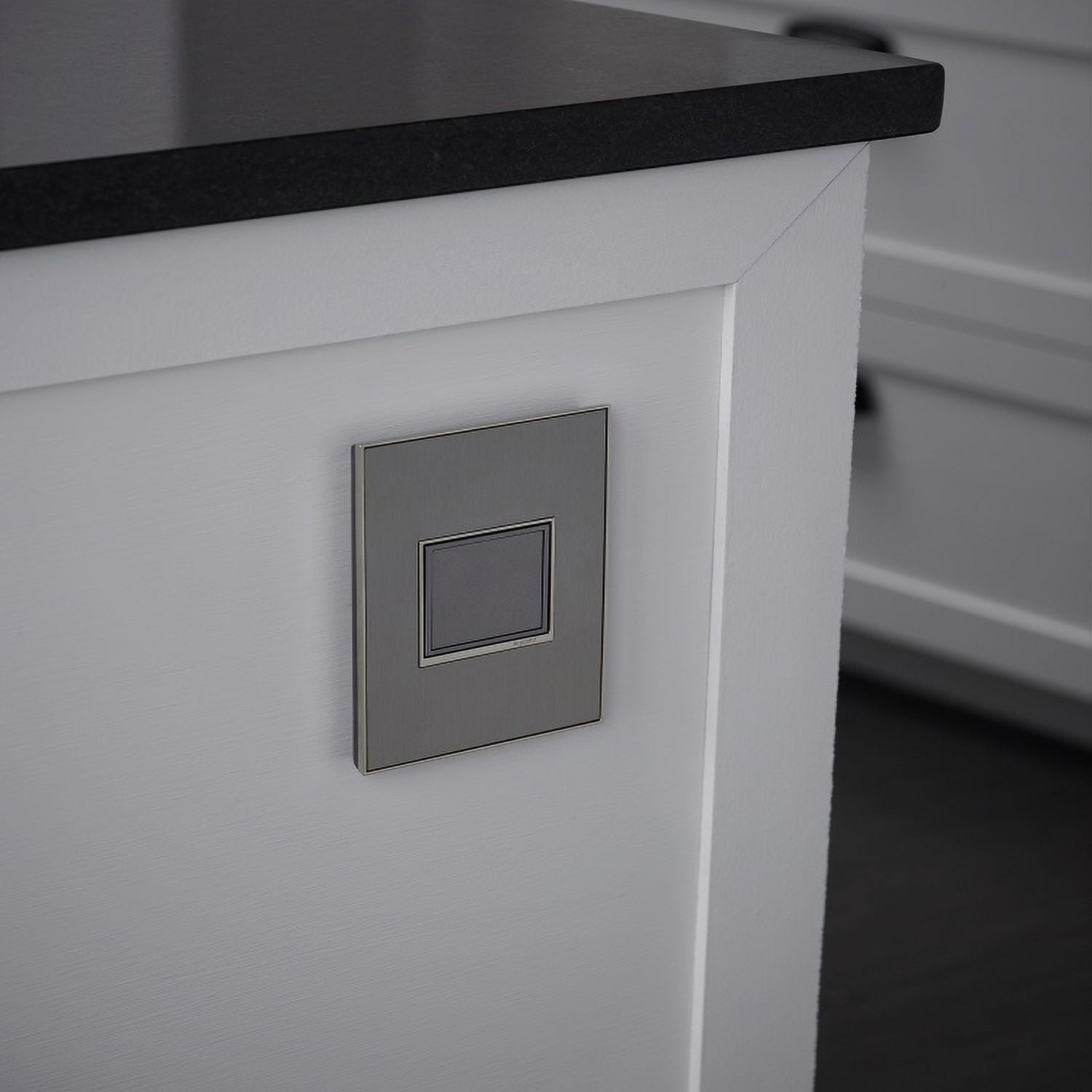Legrand adorne 20Amp 1-Gang Pop-Out Outlet in Magnesium With Matching Wall Plate, ARPTR201GM2WP