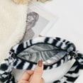 thumbnail image 2 of Bolso de hombro Ndcxsfigh Para mujer con Estampado de animales de felpa, 2 of 9