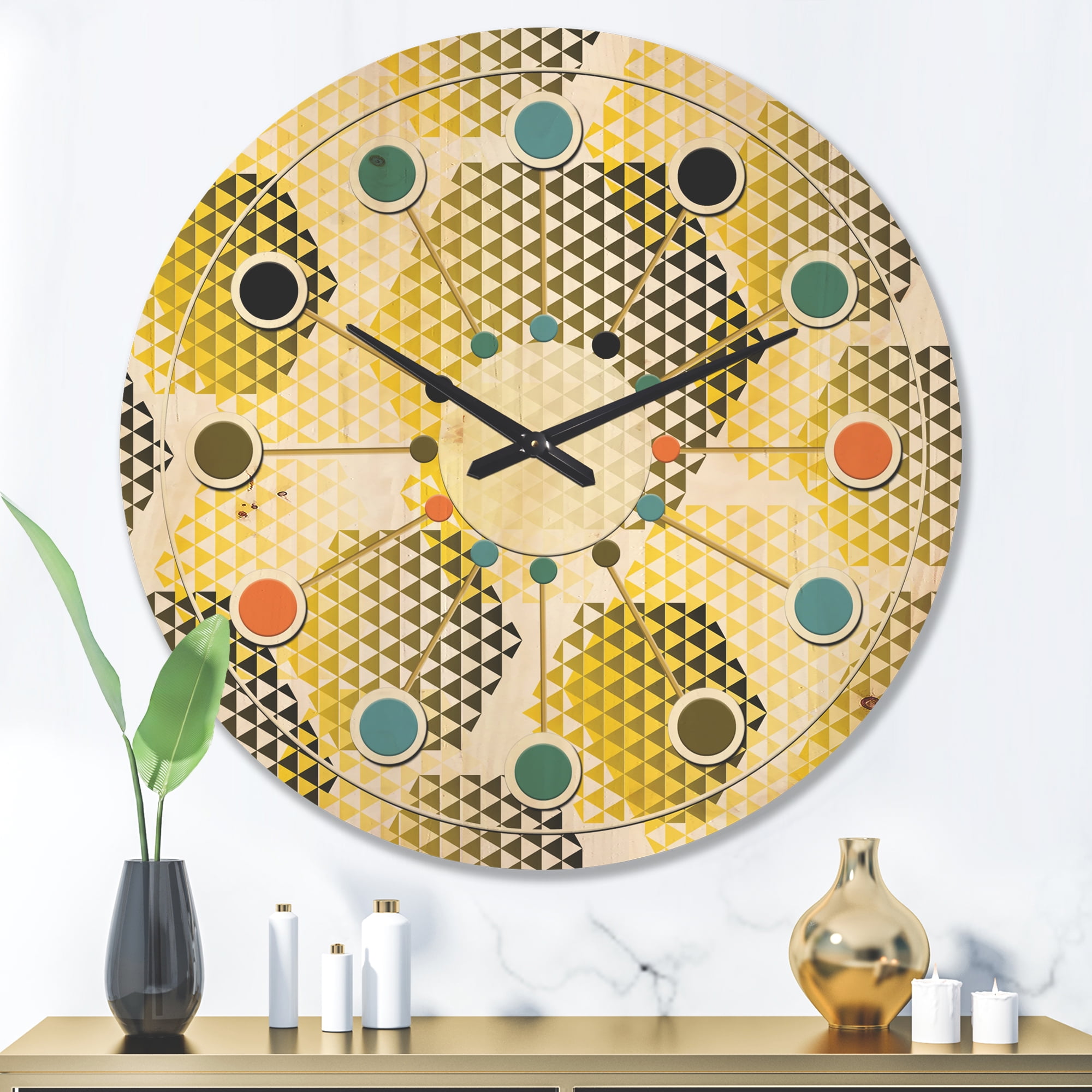 Designart 'Hexagon Retro Pattern XI' Mid-Century Modern Wood Wall Clock