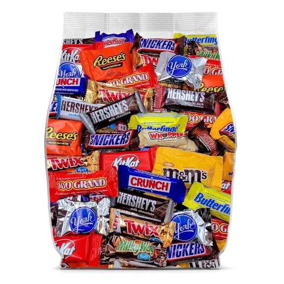 Candy Variety Pack Bulk Chocolate Candy Assortment, 5 lb Individually Wrapped Candy, Party Favor Candy Bags for Events