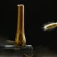 thumbnail image 4 of Jarrón nórdico de cerámica de lujo dorado coleccionable elegante para decoración del hogar 4 × 13cm, 4 of 9
