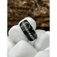 thumbnail image 4 of Bague Alliance Éternité pour Homme en Titane Noir avec Zircone Cubique Ronde Transparente 9 mm, 4 of 4
