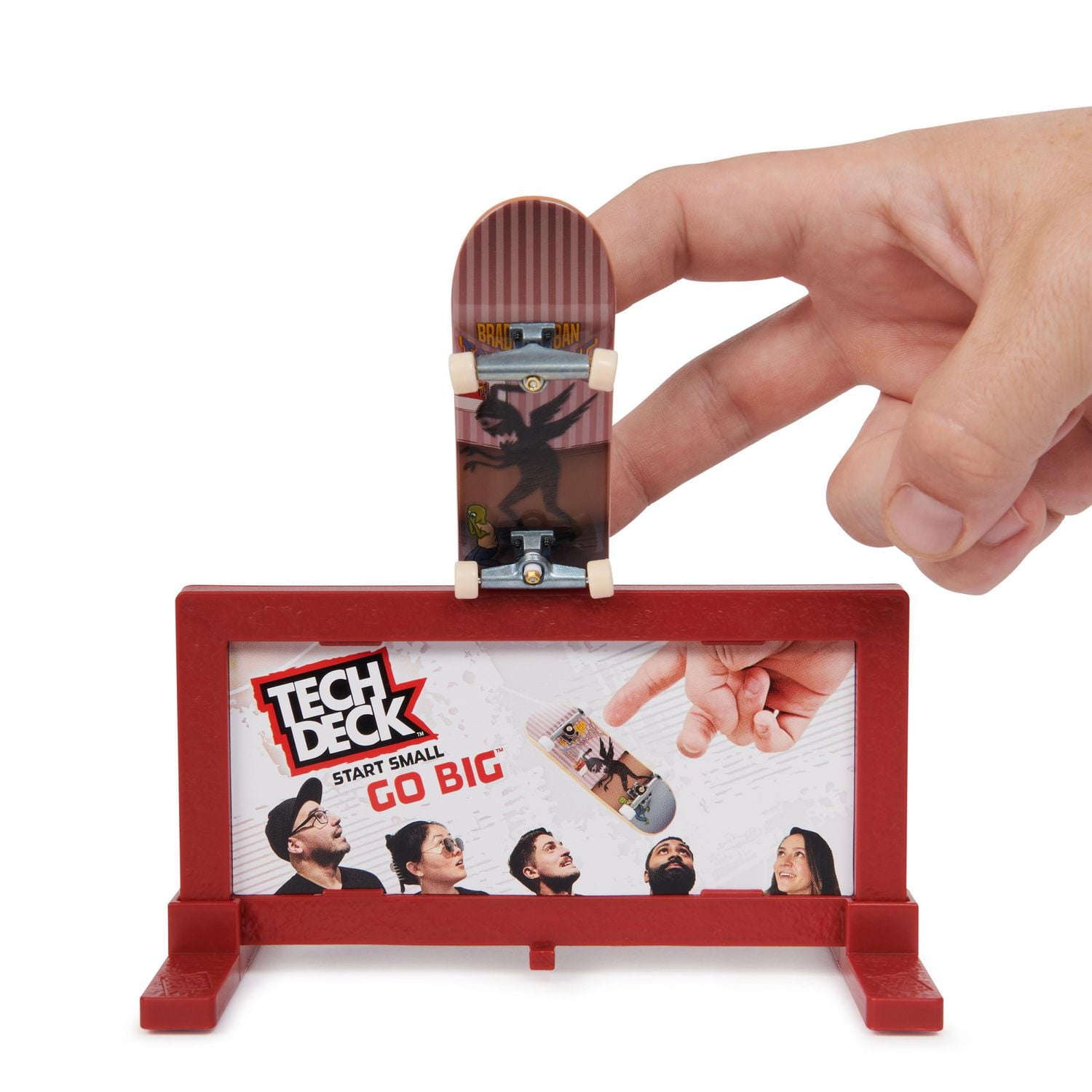 Tech Deck, Toy Machine Skateboards Versus Series, Collectible Fingerboard 2-Pack and Obstacle Set, Kids Toy for Ages 6 and up