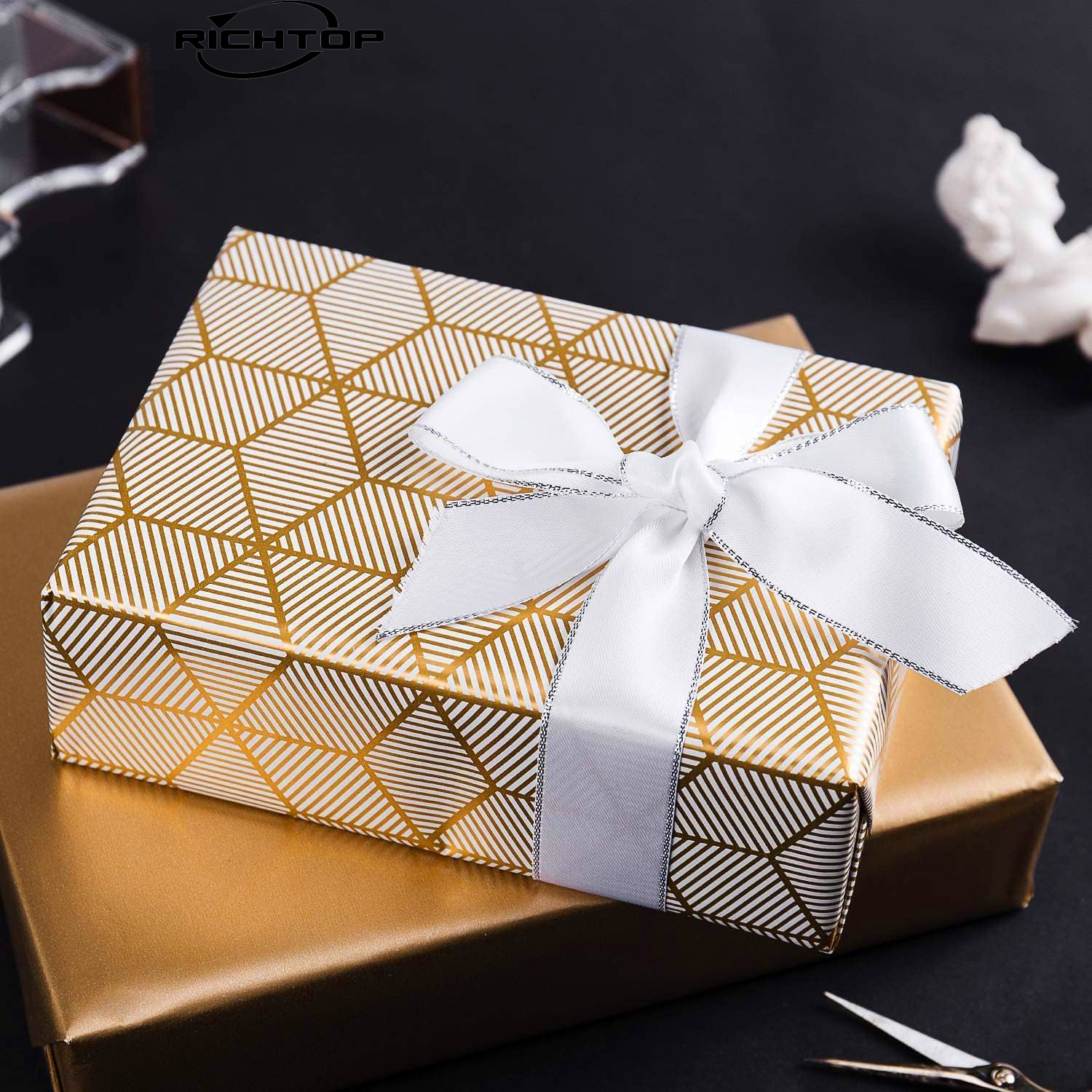 Richtop Gold & White Foil Wrapping Paper Rolls, 3-Pack photo 3