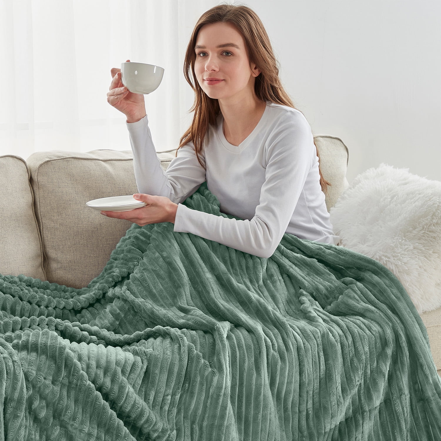 Nestl Backrest Reading Pillow with Blanket, Back Support Pillow with Arms, Shredded Memory Foam Bed Rest Pillow and Throw Blanket,&nbsp;Sage Green