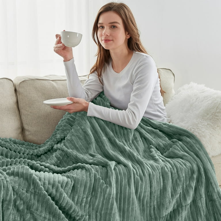 Nestl Cut Plush Fleece Blanket Soft Lightweight Fuzzy Luxury Throw Size Bed Blankets for Bed Throw Sage Green