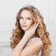 thumbnail image 4 of FRCOLOR 2 UNIDS BODA RHINESTONE RHINESTONE TIARA / CRONDA / DENO DE LA CUERDA / LAZO DE PELO CON PEBLE PEG (astilla), 4 of 7