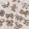 thumbnail image 4 of 8 Uds. De dijes de aleación para uñas con lazo, diamantes de imitación, pajarita, cristales para uñas, 4 of 5